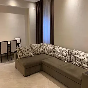 Three Bedroom In Saburtalo Апартаменты